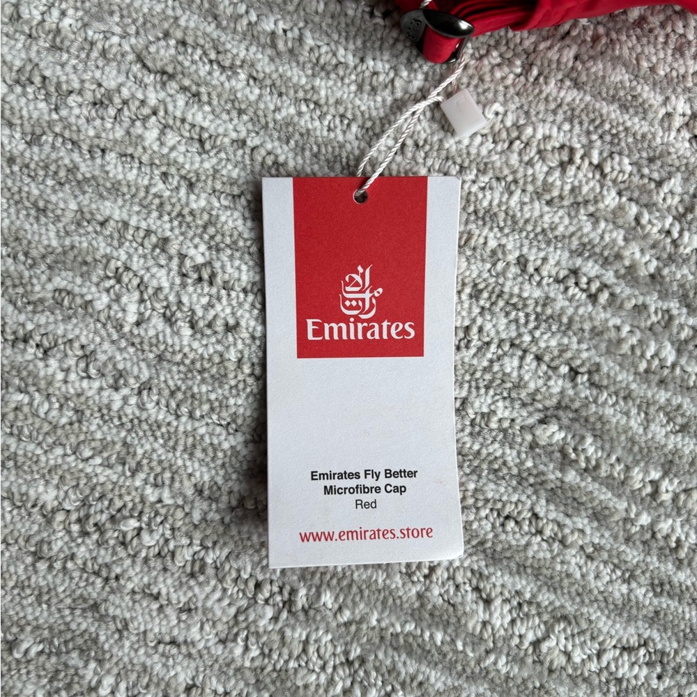 Emirates Red Baseball Cap - Picture 3 of 4
